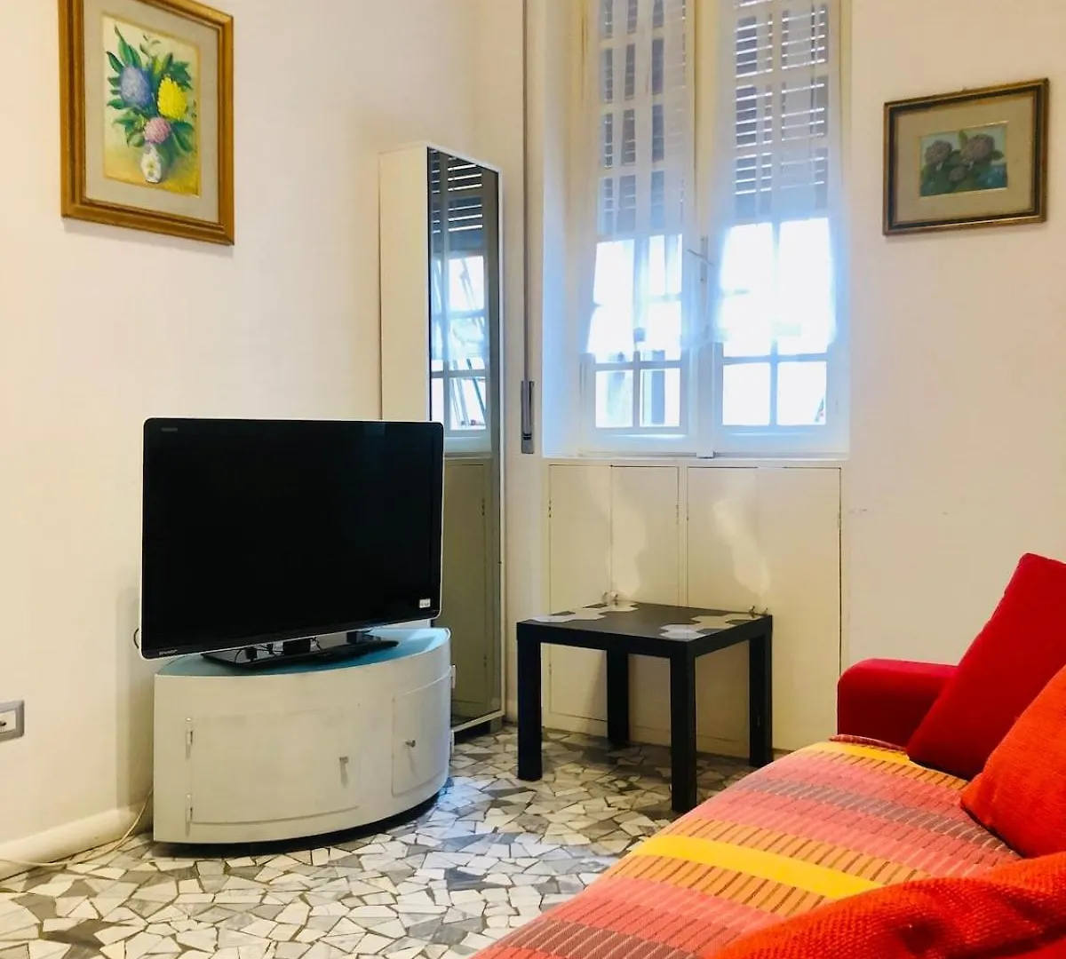 De Amicis Apartment Milan Italy
